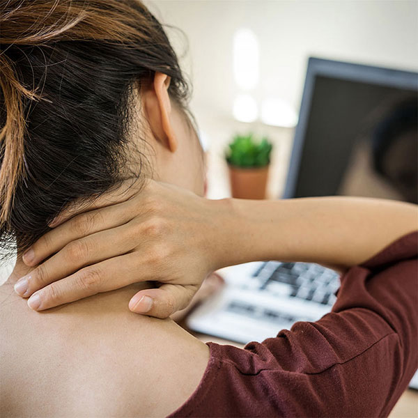 akupresura in bolečine v vratu